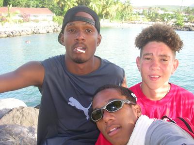 ah enfin voici le grand k&eacute;k&eacute; a aaaa gauche tjr Op